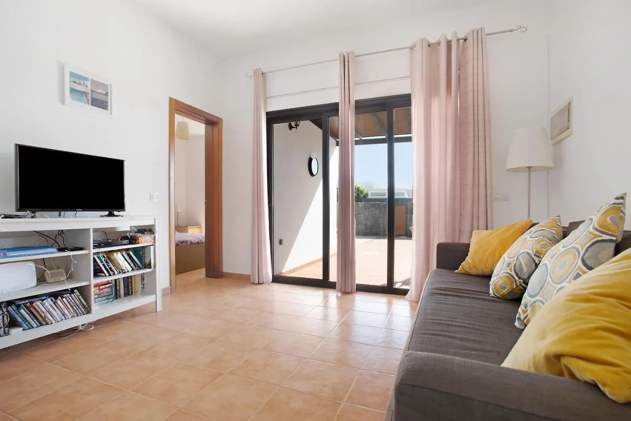 Casa Alegre Villa Playa Blanca